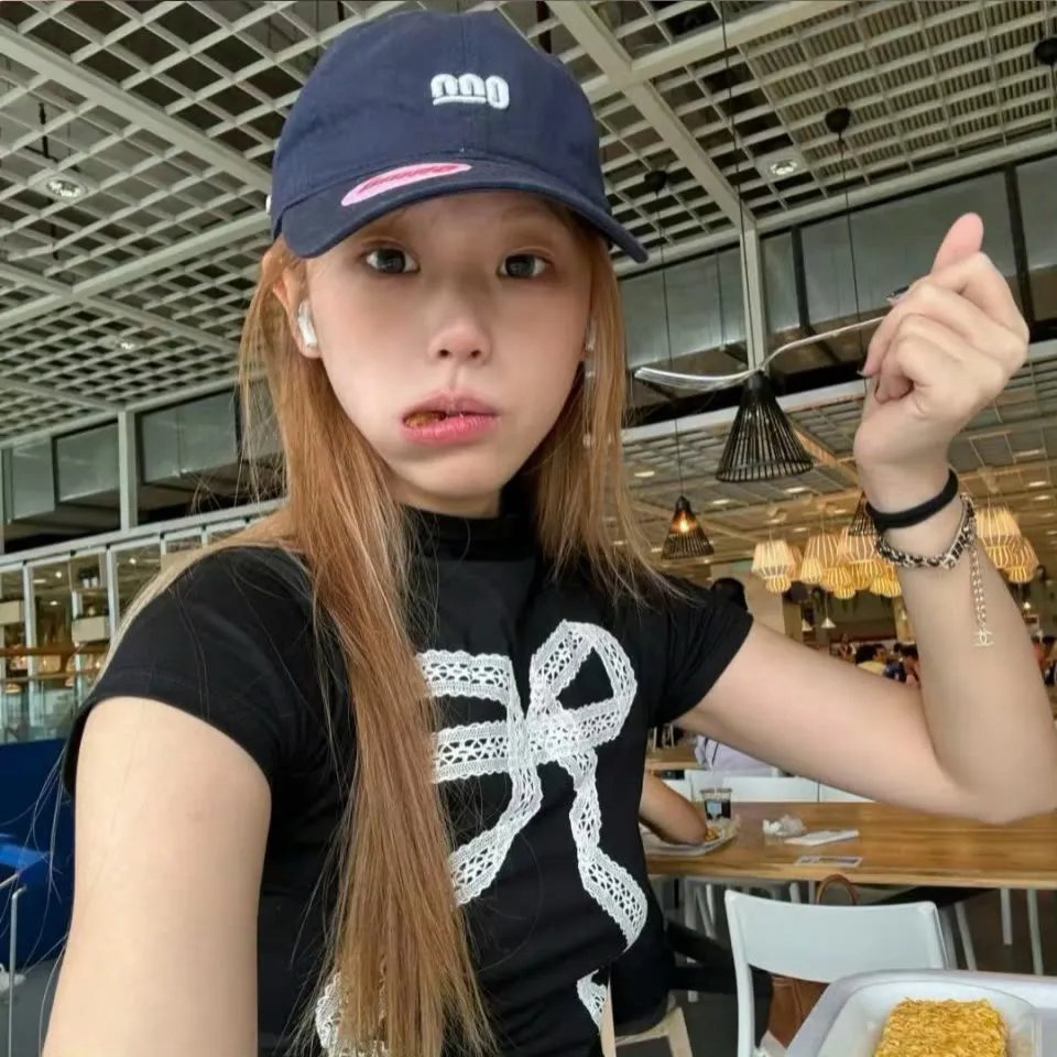 坐稳车泰欣娜